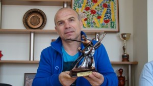 Галаксико с 6 държавни стипендии Готви се за Англия