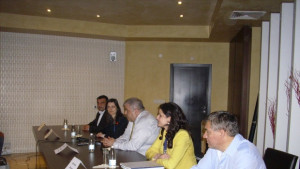 Евродепутатът Мария Габриел Да оставим институциите да си свършат работата