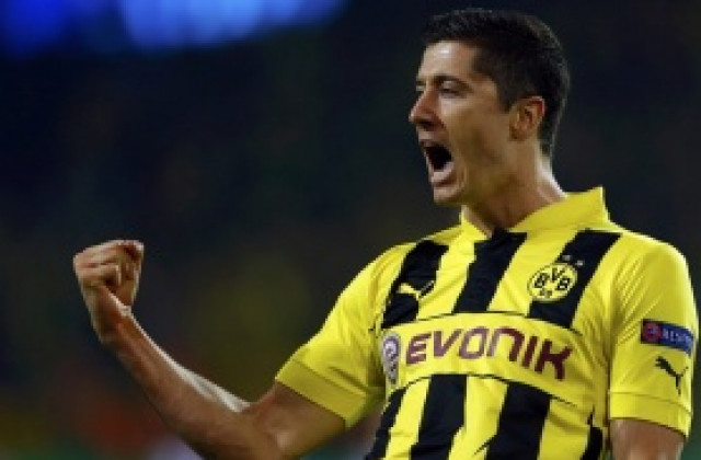 Сър Алекс потрива ръце за Левандовски: Вече няма как да отиде в Байерн