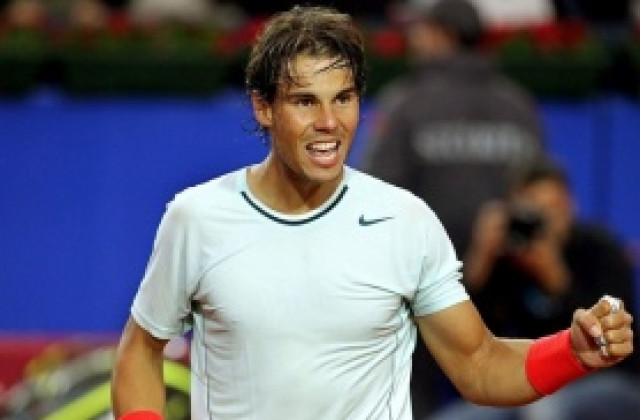 Надал унищожи Раонич за място на финала, там го чака сънародник