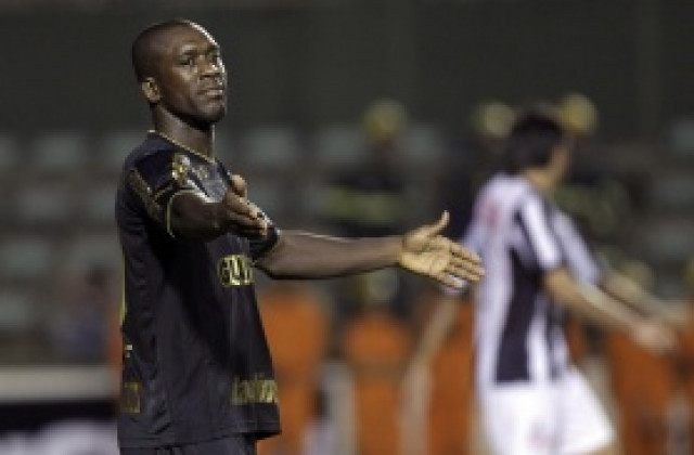 Зеедорф ще сменя Алегри?