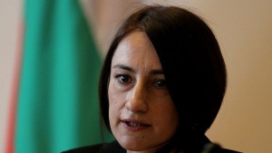 Министър Костадинова открива благотворителна кампания за деца с увреждания
