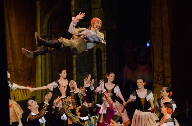 Операта представя балета Дон Кихот в Международния ден на танца