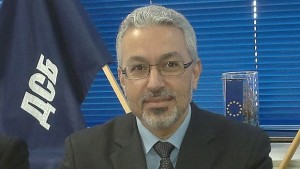 Др Семерджиев Не може до леглото на болния да се