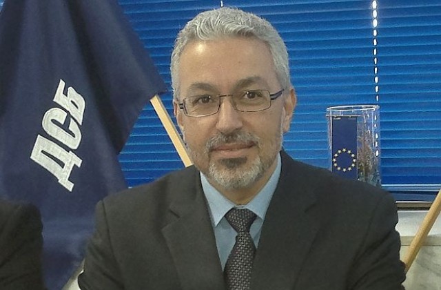 Д-р Семерджиев: Не може до леглото на болния да се искат пари