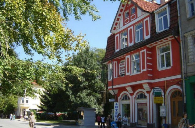 16 температурни рекорда в страната