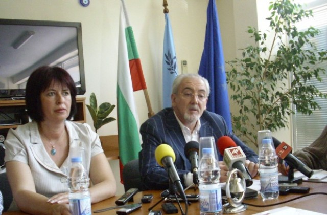 Лютви Местан: Ферихан Ахмедова ще е силен и нежен глас в следващия парламент