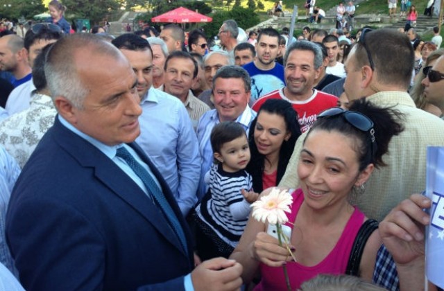 Борисов: Дори червените агенции показват, че ГЕРБ е първа политическа сила