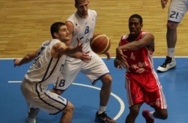 Лукойл, Левски и Балкан влязоха в четворката