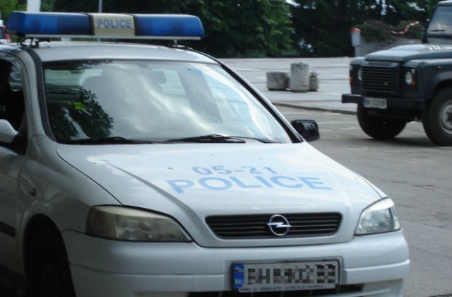 Майка в Благоевград заплаши да се самоубие с детето си на ръце