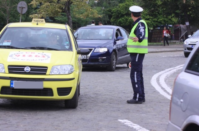 BMW засечено с над 200 км/ч три пъти за месец