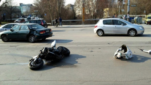 Моторист загина при катастрофа