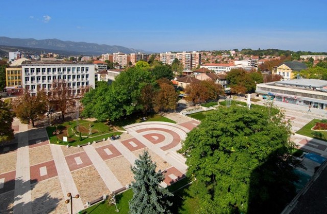 Поздрав от кмета на Мездра