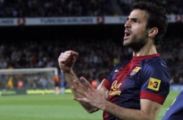 Фабрегас на път да подпали Милано