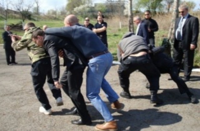 60 състезатели в първото Европейско първенство „Бодигардинг”