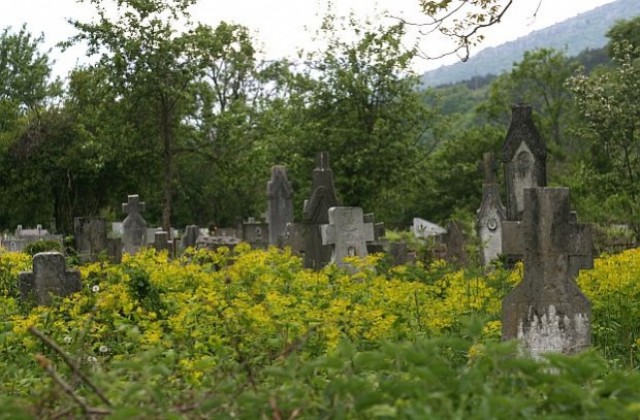 Няма да обезопасяват гробището в Бояна след инцидента с Чочо Попйорданов