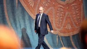 Путин подписа закона забраняващ на министрите да имат сметки и