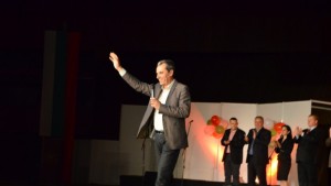 Пламен Орешарски На 12 май държавата поема по нов път