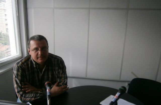 Раздадоха бюлетините по общини, 137 381 души с право на глас в областта