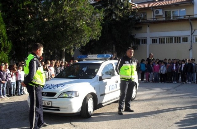 НУ„Хр. Ботев участва във Втора глобална седмица на пътната безопасност