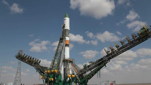 Отново коригират орбитата на МКС