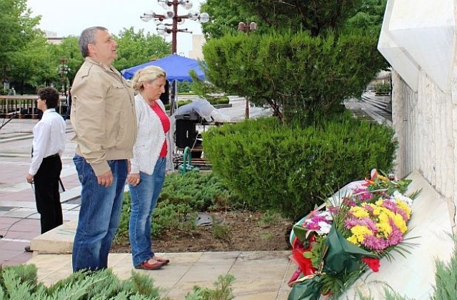 Отбелязаха 68 години от победата над хитлерофашизма и края на Втората световна война