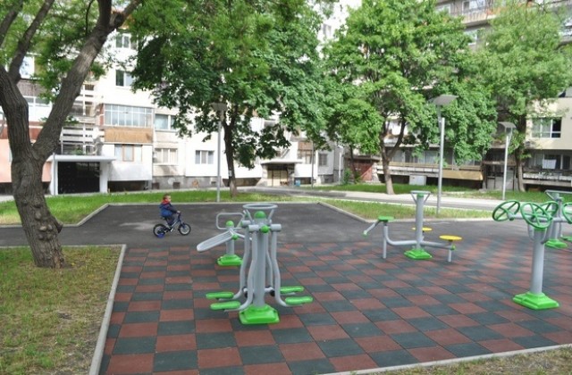 Готов е паркът в “Братя Миладинови”