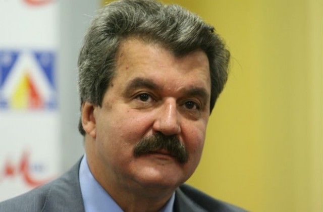 Тодор Батков: До 3-4 седмици започва строежът на Сектор А