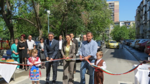100 нови паркоместа в район Западен
