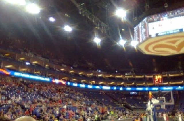 Повторението на миналогодишния финал в Евролигата не напълни О2 Арена