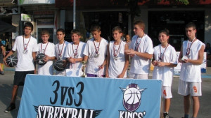 Царете под коша за четвърти път мерят сили във В