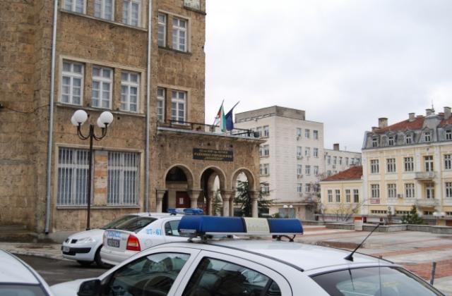 Полицията охранява Секционните избирателни комисии в Шуменско до началото на вота