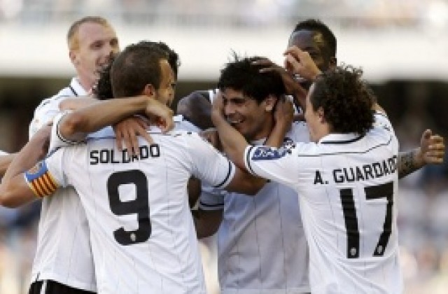 ВИДЕО: Валенсия с лекота смаза Райо