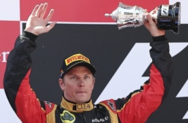 Кими: Нямаше смисъл да се боря с Алонсо