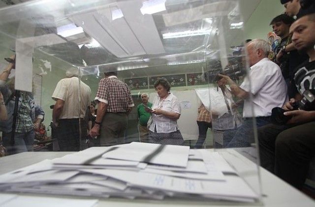 Гласуването на българите в чужбина приключи в 41 държави