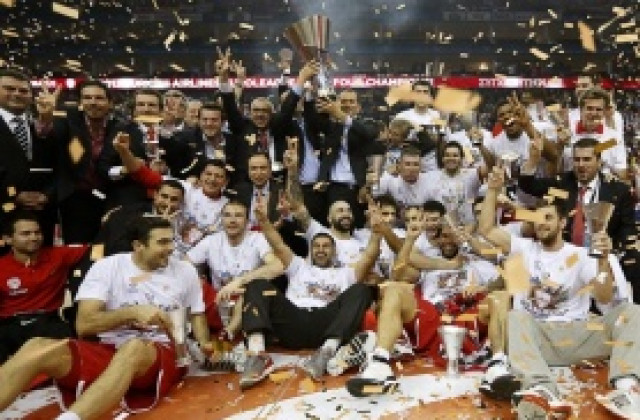 Наставникът на Олимпиакос Барцокас: Късметлия съм да водя такъв тим