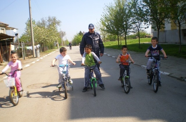 Малчуганите от Болярово знаят правилата за движение