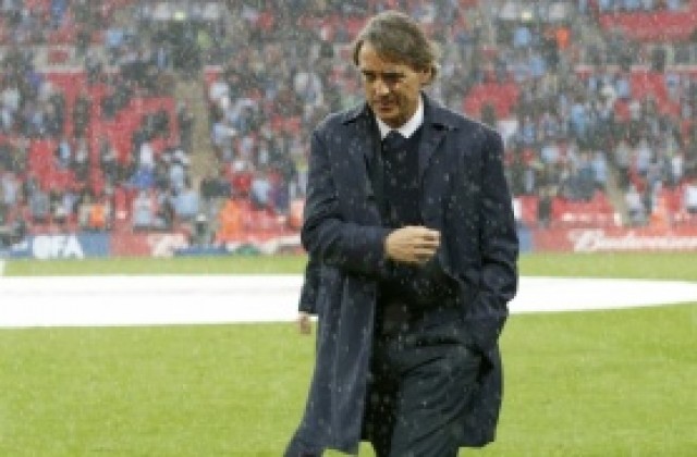 Сити уволни Роберто Манчини