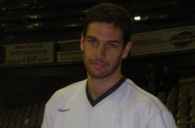 Елан Шалон и Илиан Евтимов тръгнаха с победа в плейофите на Франция