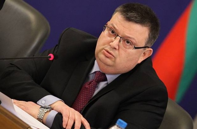 Прокуратурата няма да оспорва резултатите от вота, отсече Цацаров