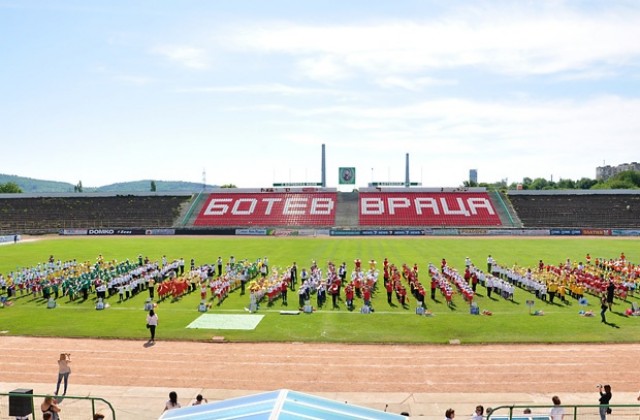 680 деца участваха в общински спортен празник