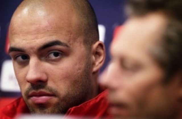 Без Ники Михайлов Твенте удари Грьонинген като гост в плейофите