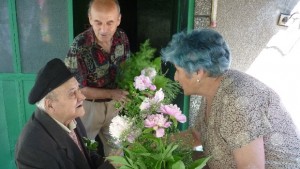 100годишният дядо Панчо Малко винце всеки ден обещава дълголетие