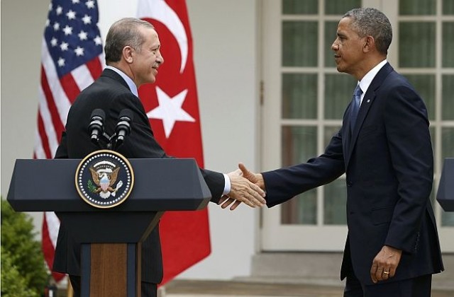 Има достатъчно основания за намеса в Сирия, смята Обама