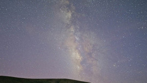 Учени регистрираха небивал сблъсък на метеорит в Луната