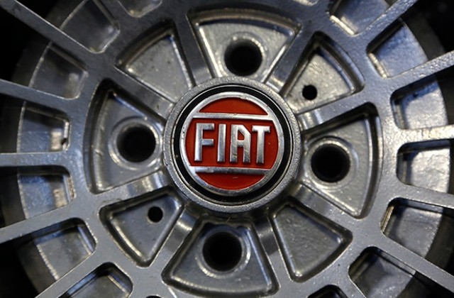 Фиат може би мести главния си офис в САЩ