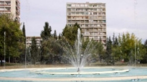 Фонтани разхлаждат старозагорци в парковете през горещите дни