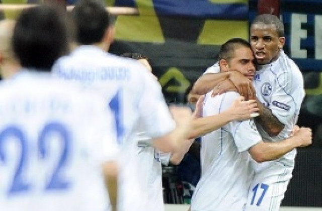 Шалке взе битката за Шампионската лига, Хофенхайм се спаси, засега...