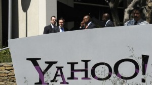 Yahoo потвърди придобивка за 11 млрд долара