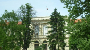 Преподаватели от СОУ Христо Ботев за историята и настоящето на